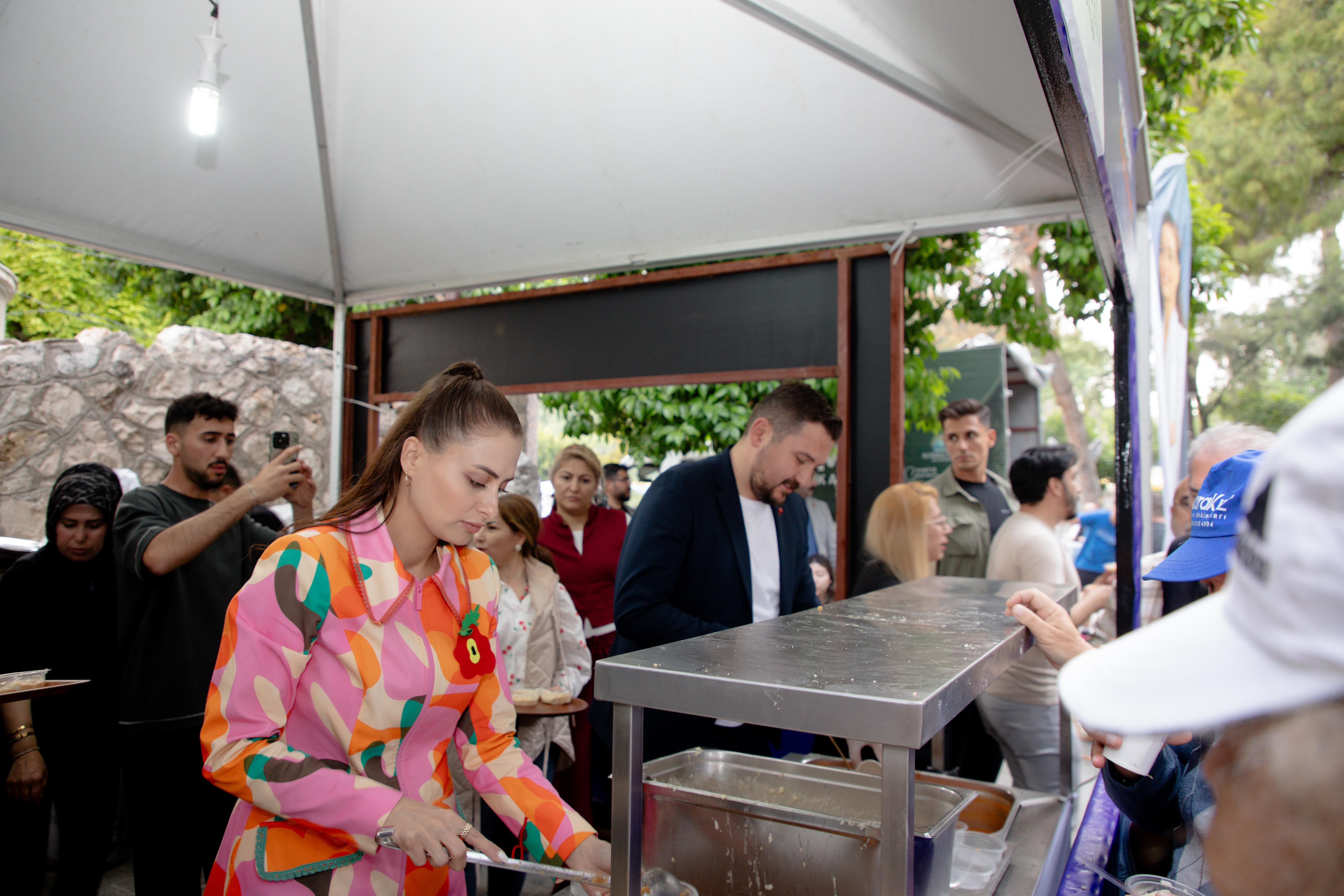 KORKUTELİ, TESCİLLİ ÜRÜNLERİ VE YÖRESEL LEZZETLERİYLE FOODFEST’TE - Görsel 8