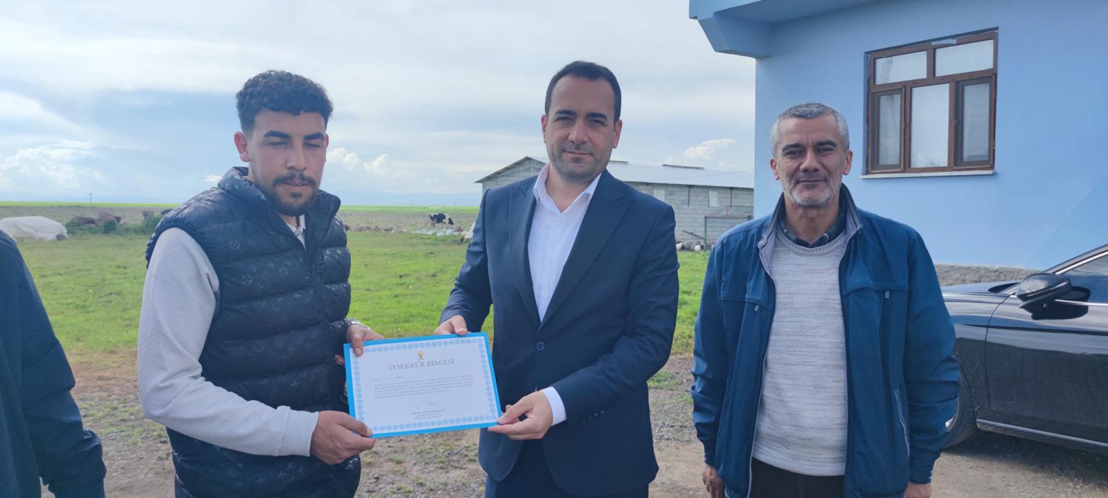 AK PARTİ'DEN "ÜYE " VEFASI - Görsel 2