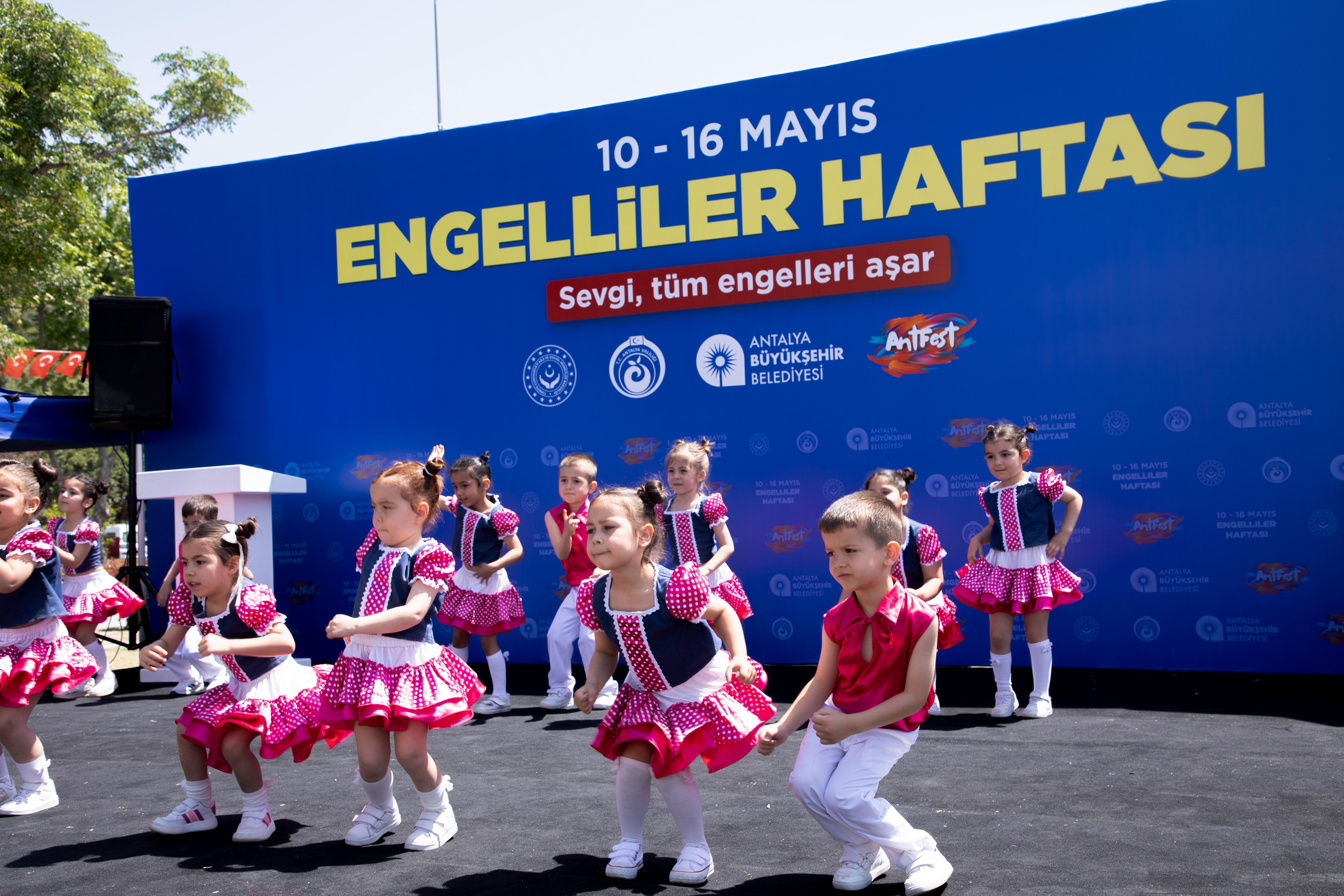KORKUTELİ BELEDİYESİ’NE ENGELLİ ERİŞİMİNDE İLK BELGE - Görsel 2