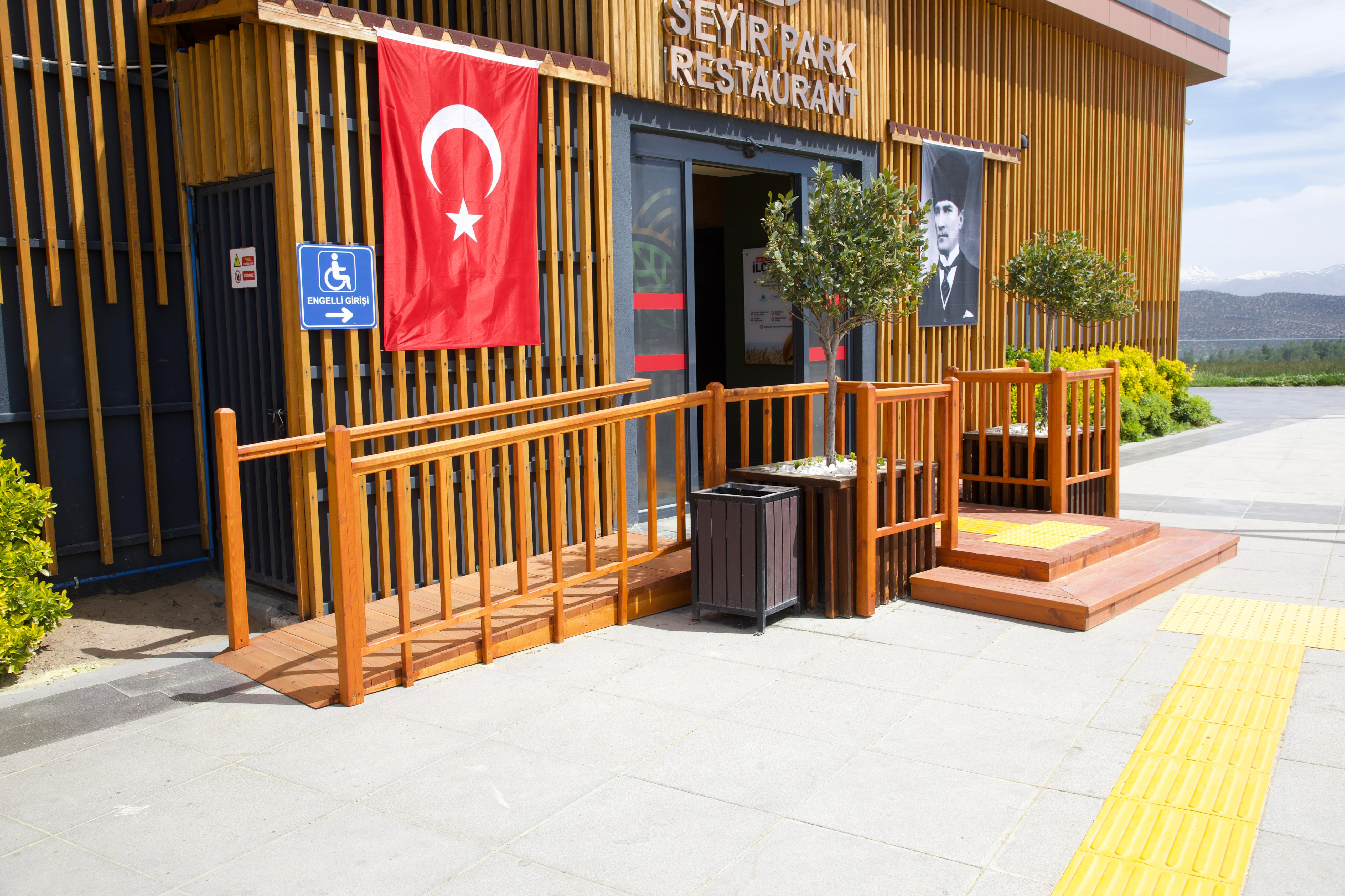 KORKUTELİ BELEDİYESİ’NE ENGELLİ ERİŞİMİNDE İLK BELGE - Görsel 6