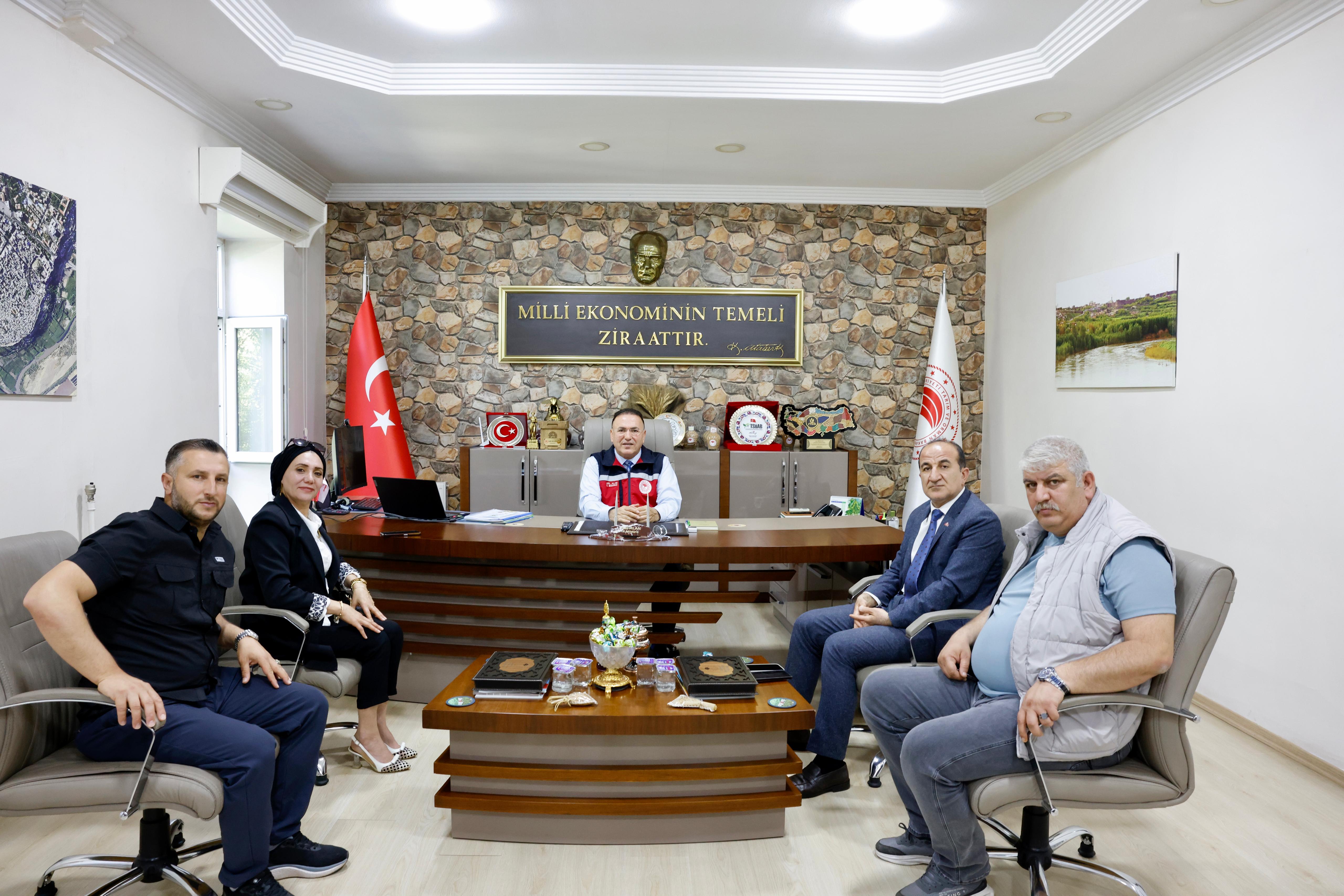 Büyük Birlik Partisi Diyarbakır Kadın Kolları Başkanı Kadriye Şen’den Kurumlar ve Kadın Muhtarlarla Dayanışma Ziyaretleri - Görsel 7