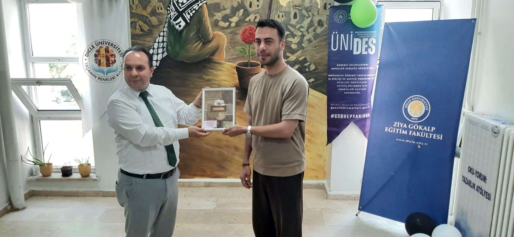 Dicle Üniversitesi’nde Geri Dönüşümden Filistin Temalı Anlamlı Proje - Görsel 9