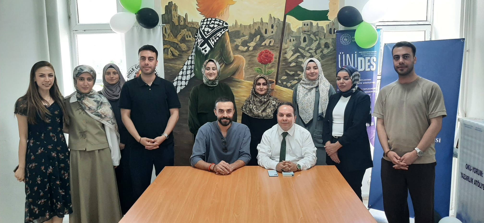 Dicle Üniversitesi’nde Geri Dönüşümden Filistin Temalı Anlamlı Proje - Görsel 14