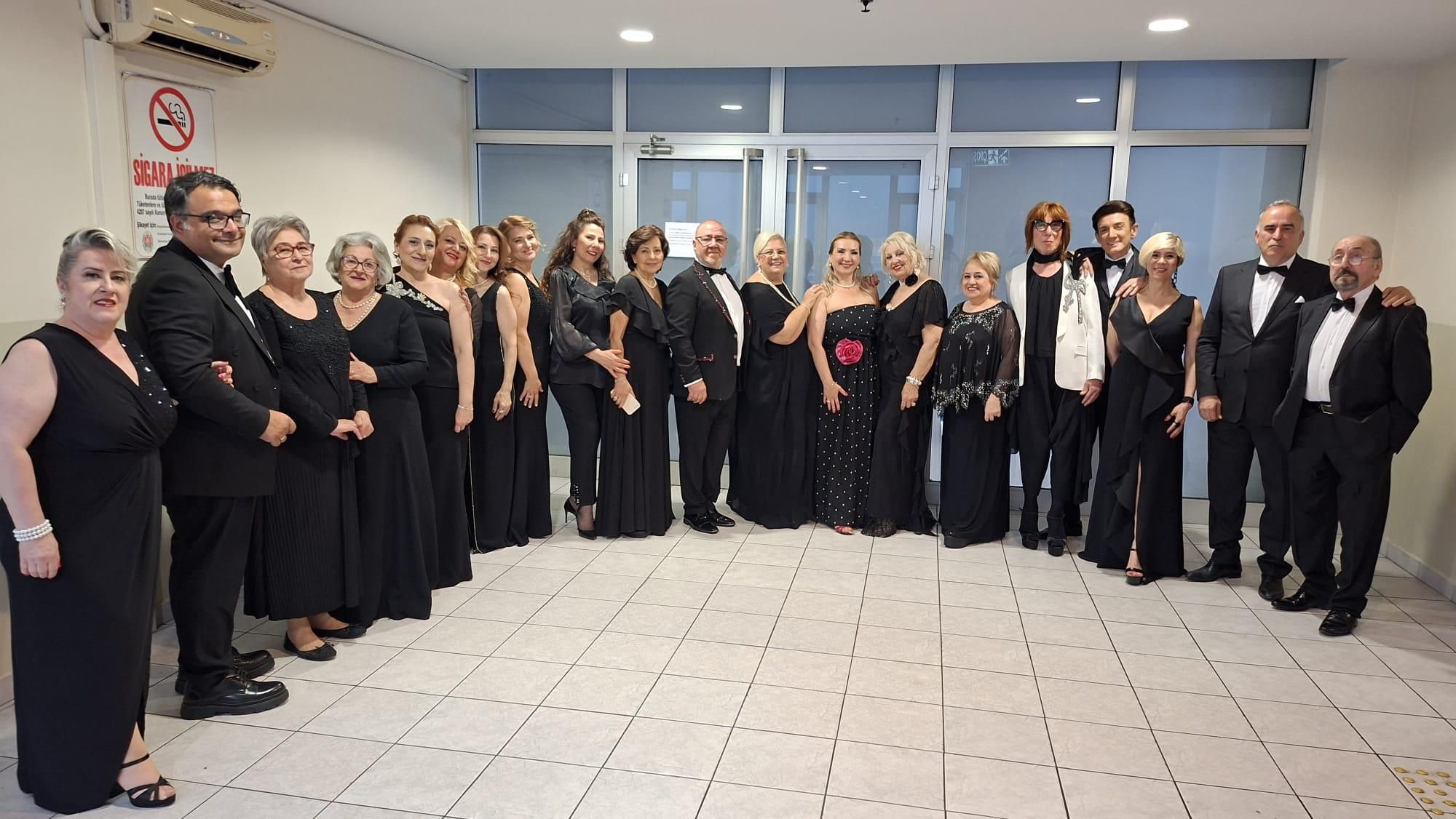 Nağmelerle Yarım Asır Konserine Büyük İlgi - Görsel 1