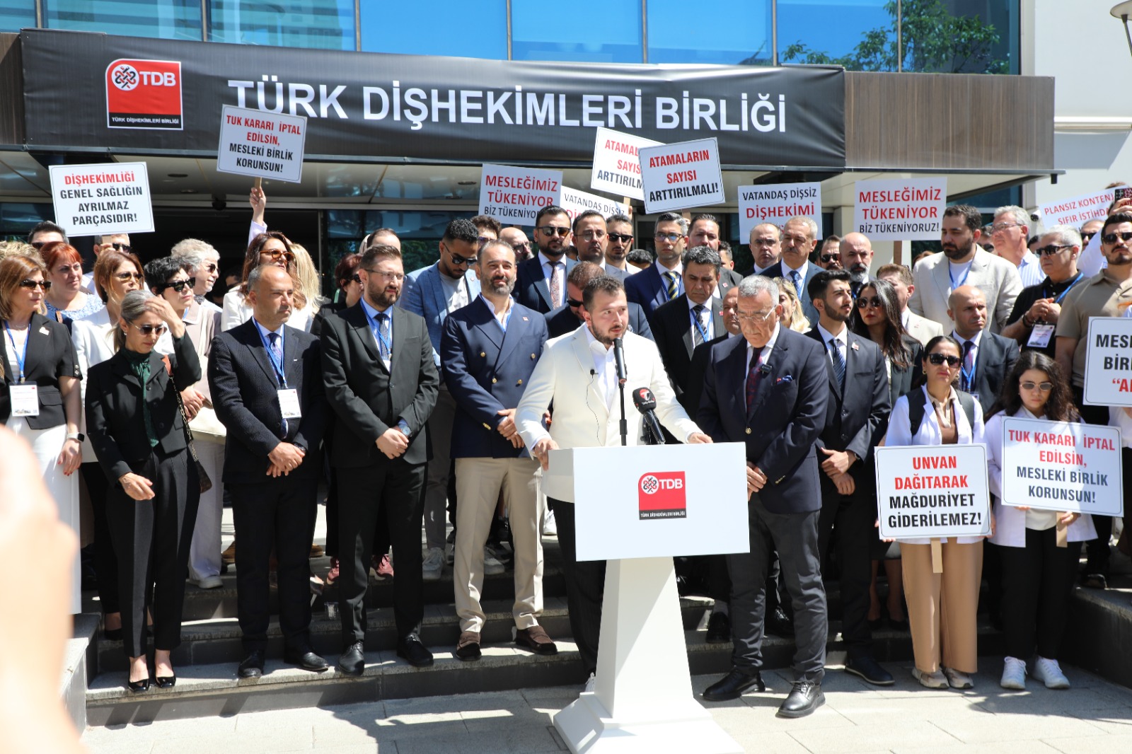 Türk Dişhekimleri Birliği: “TUK Kararı Dişhekimliğinin Geleceğini Tehdit Ediyor” - Görsel 5