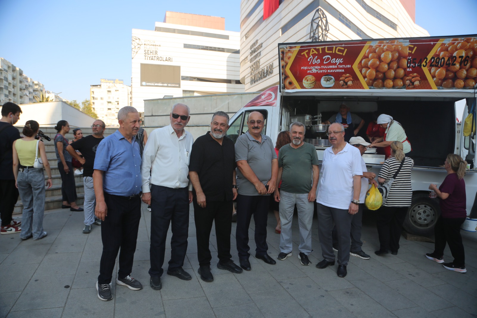 ANTALYA'DA ATSB'DEN ÇİFTE GÜNDEM: İŞ DÜNYASINA GÜÇLÜ BİRLİK ÇAĞRISI, EMLAK SEKTÖRÜNE DESTEK - Görsel 7