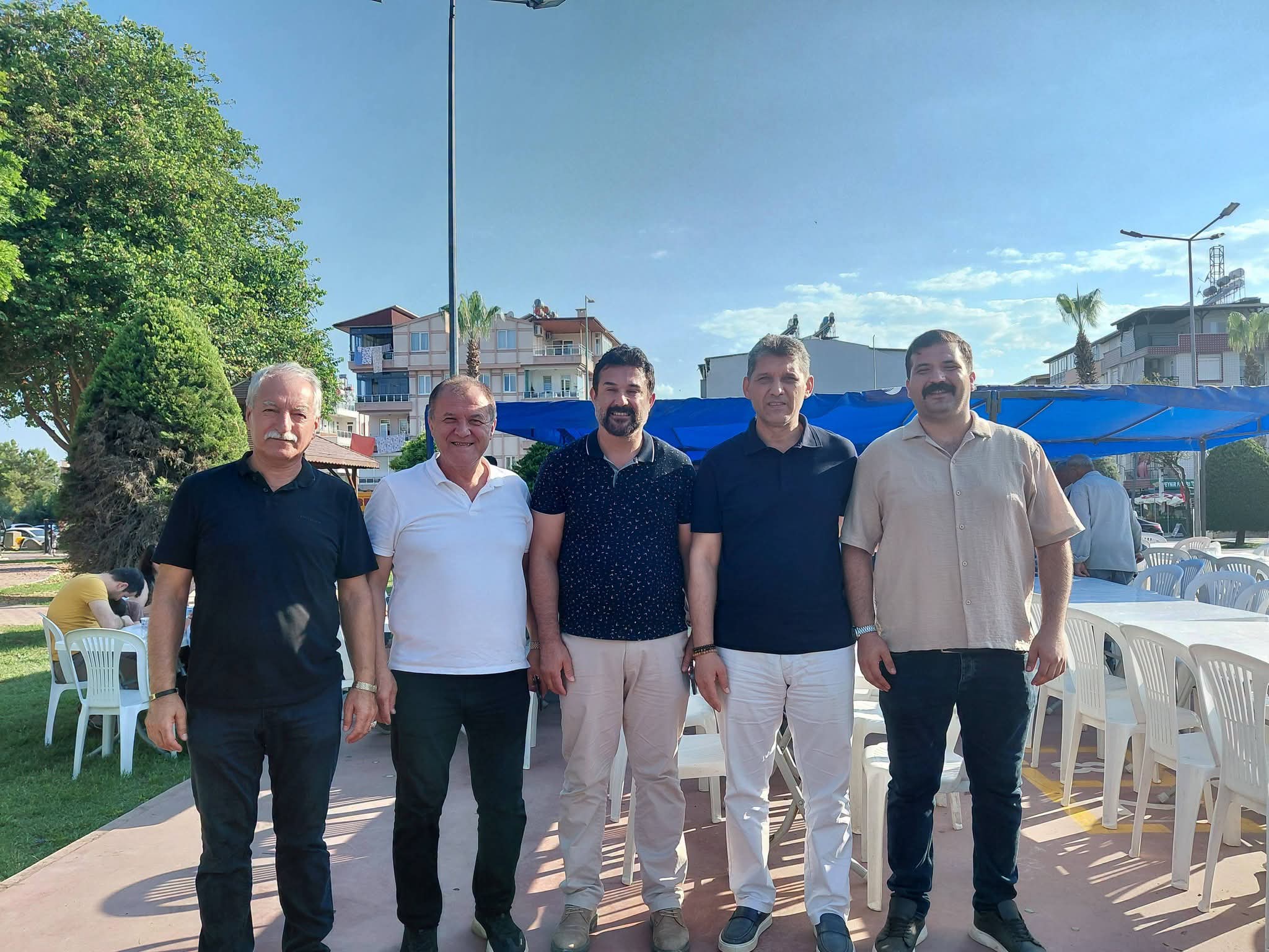 ANTALYA'DA MUHSİN YAZICIOĞLU'NUN AZİZ HATIRASINA AŞURE BULUŞMASI: BİRLİK VE KARDEŞLİK MESAJLARI VERİLDİ - Görsel 3
