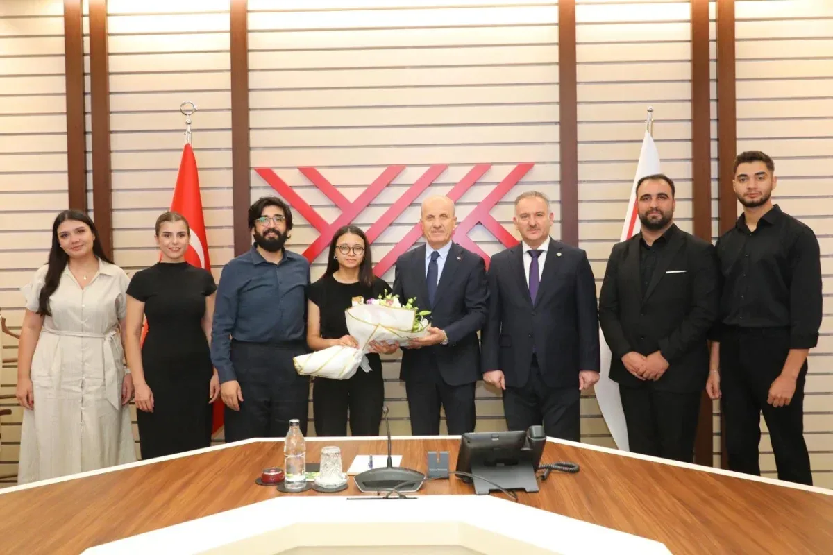 Vox Humanis Korosu’nun Dünya Birinciliğine YÖK’ten Tebrik