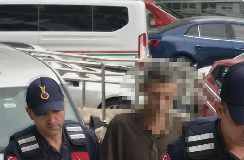 Zonguldak'ta kızlarını zincirleyen anne ve baba tutuklandı