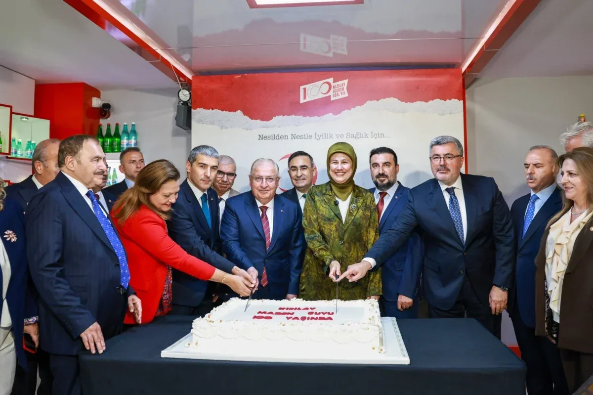 Kızılay İçecek’in 100. yılı Afyonkarahisar’da kutlandı
