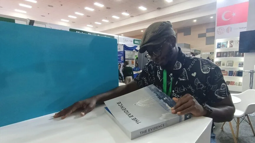Türkiye'nin ilk kez katıldığı Nairobi Uluslararası Kitap Fuarı'nda AA Kitap da ulusal stantta yerini aldı
