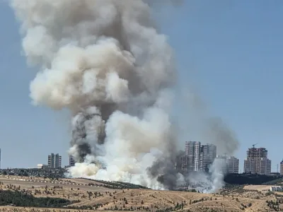 Ankara Gölbaşı'nda yangın: Alevler evleri tehdit ediyor