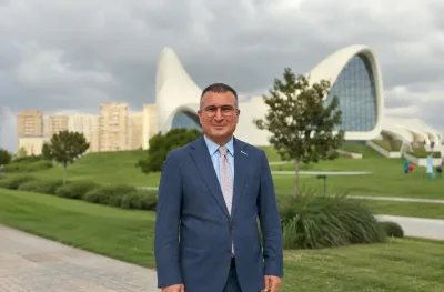 Dr. Hikmet Eren: “Türkiye-Azerbaycan kardeşliği sarsılmaz bir kader birliğidir”
